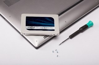 Actual product image Crucial Mx500 (250 GB, 2.5")