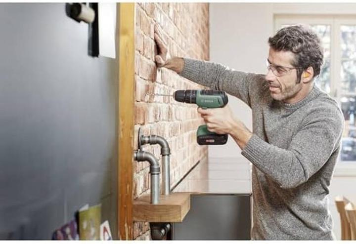 Actual product image Bosch Home & Garden Universal Impact