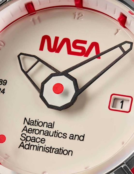 Immagine prodotto Nubeo NB-6107-NAS-11 Galileo NASA Limited Edition (49 mm)