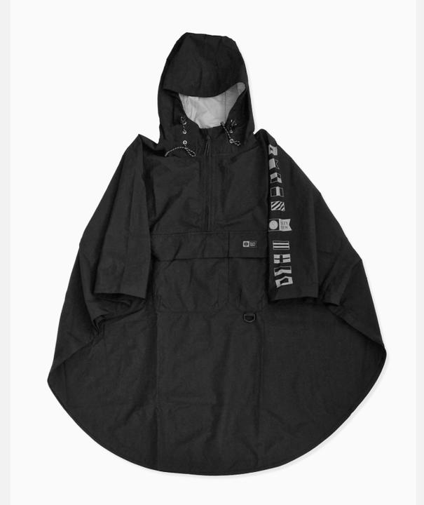Actual product image Salty Crew Delta Poncho (L, XL)
