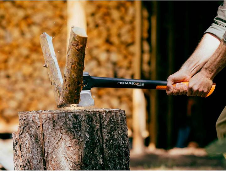 Actual product image Fiskars Splitting axe S