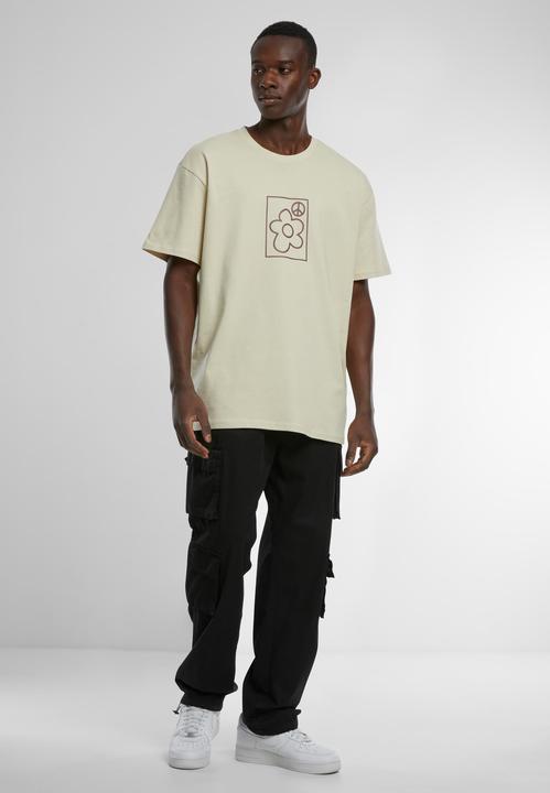 Actual product image Urban Classics Upscale More Peace Oversize Tee - 165911 (L)