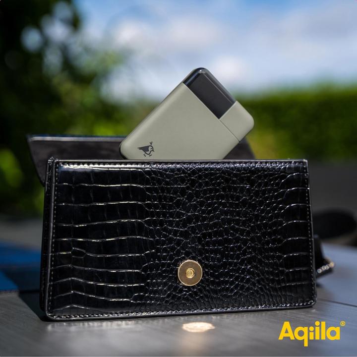 Actual product image Aqiila Powerbird B5B - Powerbank 5000 mAh, 12W - Moss (5000 mAh, 12 W, 18.50 Wh)