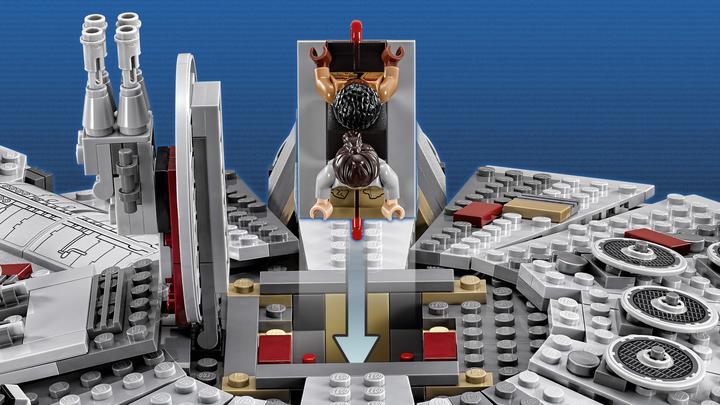 Actual product image LEGO Star Wars Millennium Falcon (75105, LEGO Star Wars)