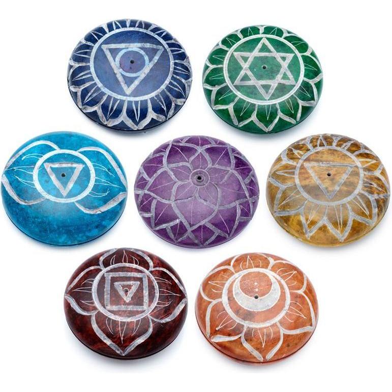 Puckator, Zubehör Raumduft, Speckstein Kiesel Ascheauffänger Räuchergefäss mit geschnitzem Chakra-Symbol