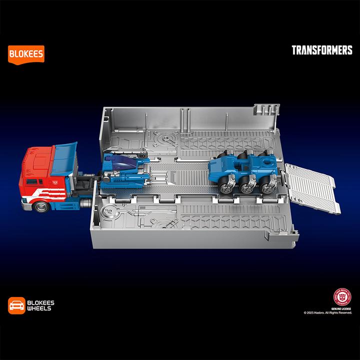 Actual product image Blokees MK CT01: Optimus Prime 10cm