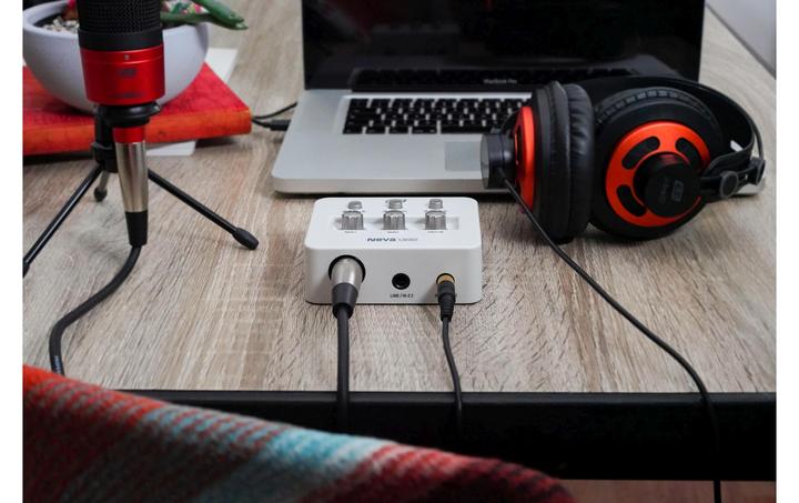 Actual product image ESI Neva Uno (USB)