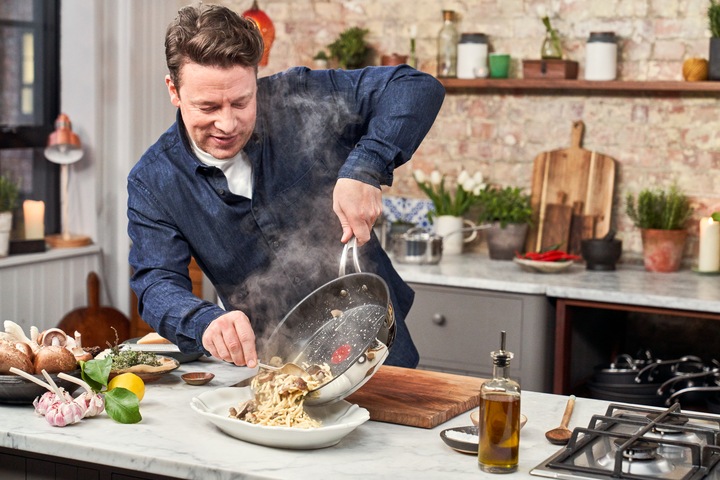 Produktbild Tefal Jamie Oliver Cook's Classic (24 cm, Kochtopf, Edelstahl)