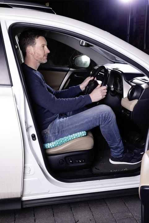 Actual product image Dreamolino Sitzkissen SoftSitter, Gel-Wabenstruktur (42 x 37 cm)