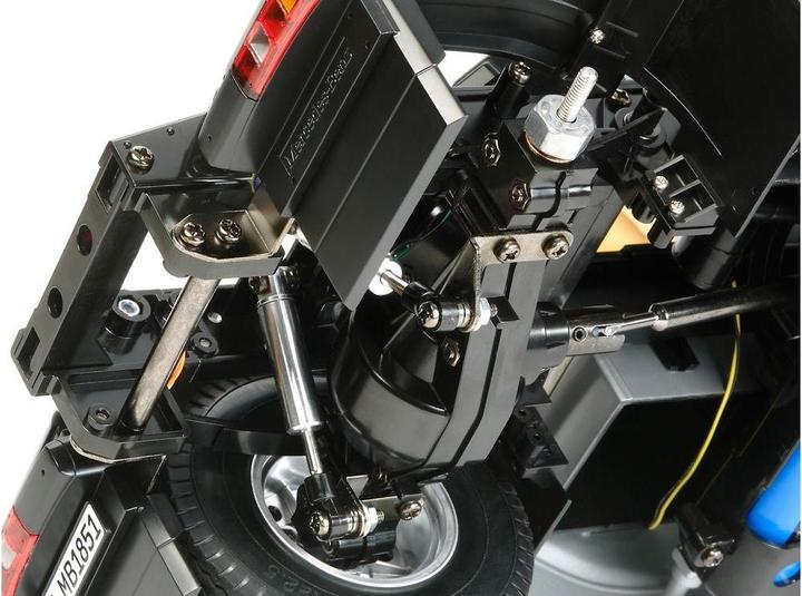 Actual product image Tamiya Mercedes B. Actros1851 GigaSpace (Kit)