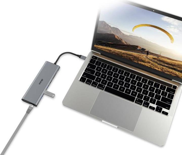 Actual product image Akasa USB Type-C 14-In-1 dokovacÃ stanice (USB-C, 3 Ports)