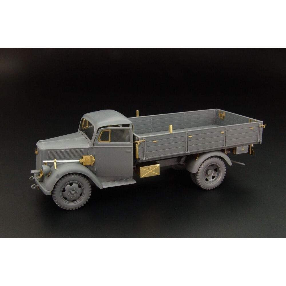 Hauler Opel Blitz (Tamiya)