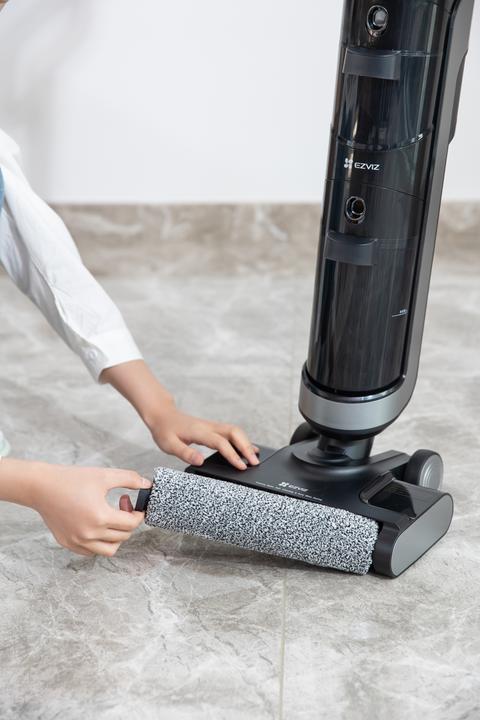 Actual product image EZVIZ RH1 Rolling Brush & HEPA Kit