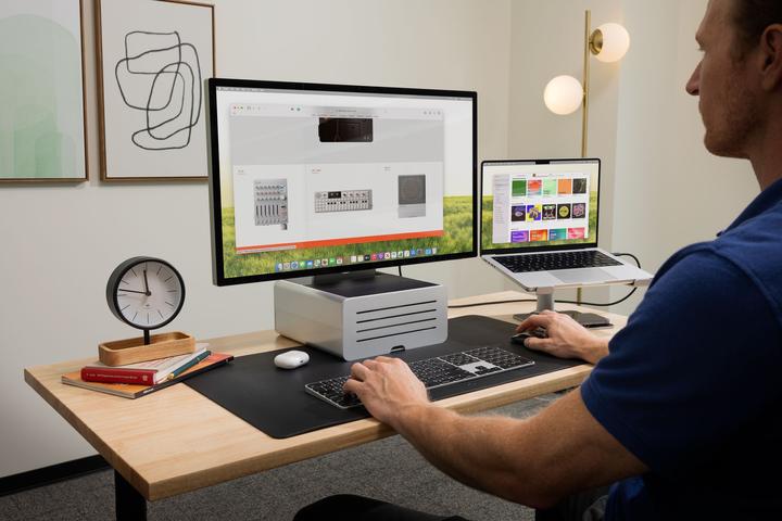 Produktbild TwelveSouth HiRise Pro for iMac Silver