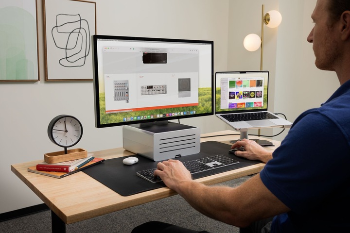 Actual product image TwelveSouth HiRise Pro for iMac Silver