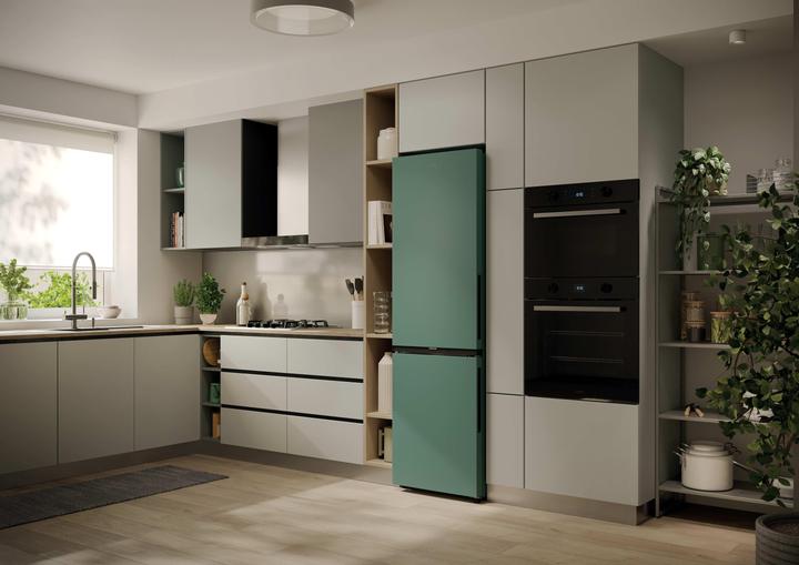 Image du produit Candy CNCQ2T518EG (279 l)