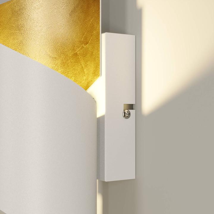 Actual product image Lindby Metal LED wall lamp Desirio, white-gold (330 lm, G9)