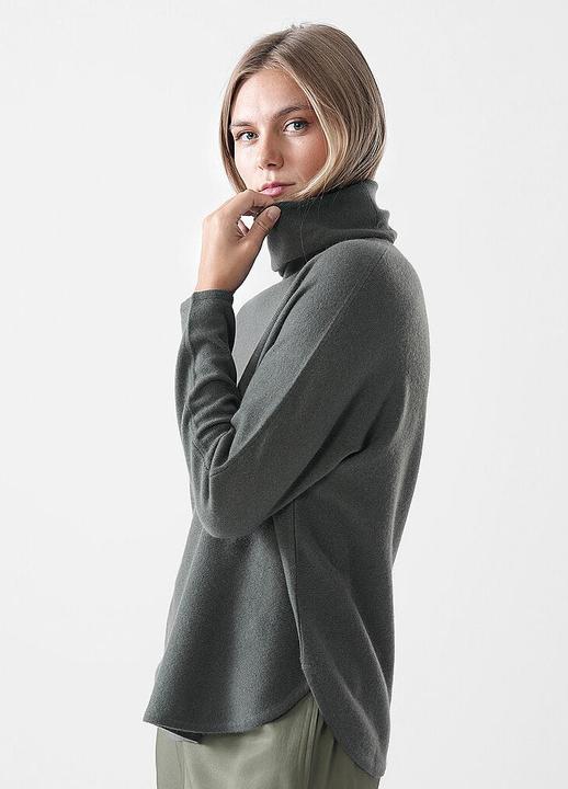 Actual product image Davida Cashmere jumper (L)