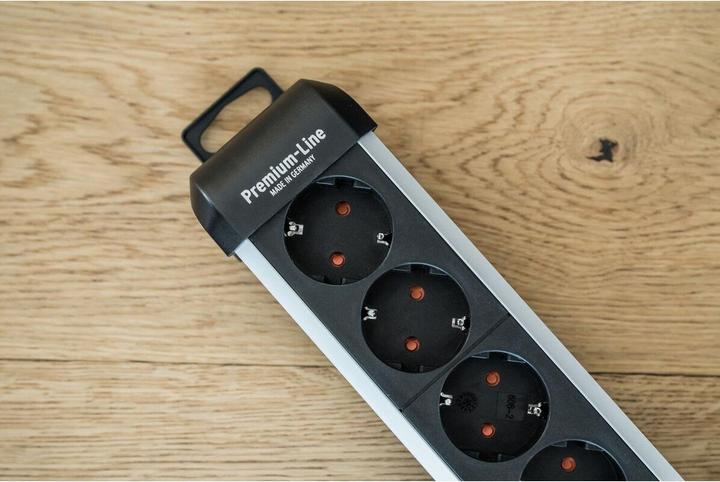 Productafbeelding Brennenstuhl 1391030600 Meervoudige wandcontactdoos met schakelaar zilver-zwart beschermcontact 1 st. (6x, CEE 7/3, 3 m)