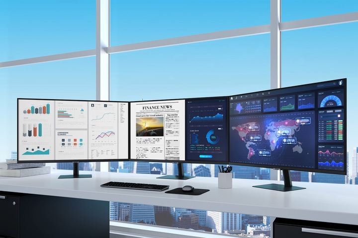 Actual product image Samsung LS32A700NWUXEN (3840 x 2160 Pixels, 32")