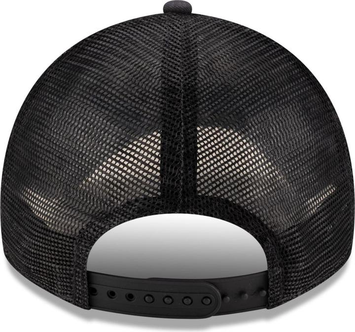 Actual product image New Era 9Twenty Trucker Cap - UFC MMA oil washed charcoal