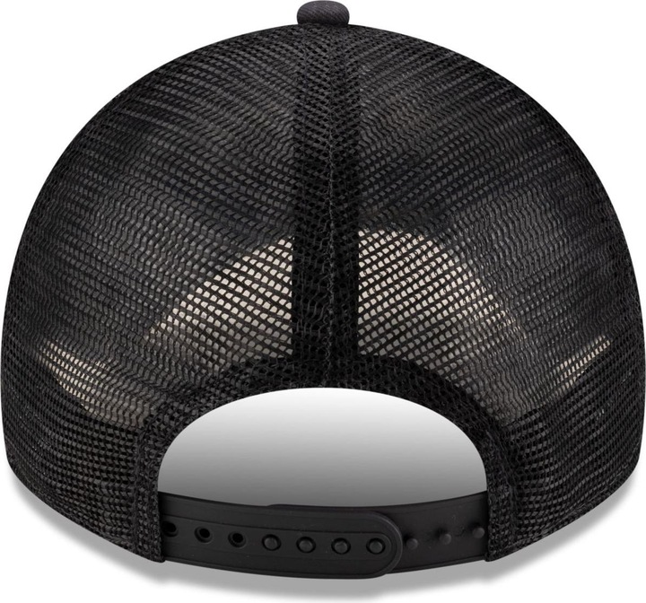 Produktbild New Era 9Twenty Trucker Cap - UFC MMA oil washed charcoal