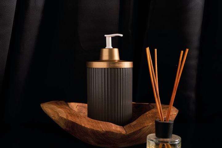 Actual product image Sterillium Protect & Care Emma