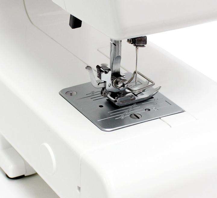 Immagine prodotto Janome Macchina Per Cucire Juno By J15