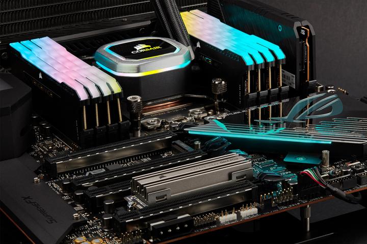 Produktbild Corsair MP600 Core (1000 GB, M.2 2280)