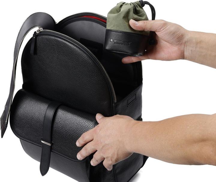 Actual product image Artisan & Artist ACAM LP 120 KKBK (Lens bag)