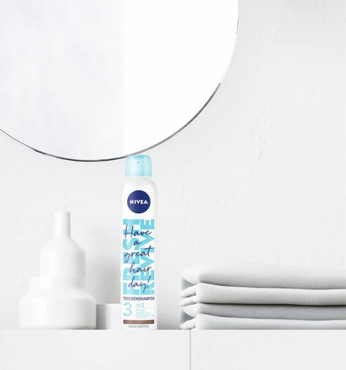 Produktbild NIVEA Fresh Revive (Trockenshampoo, 200 ml)