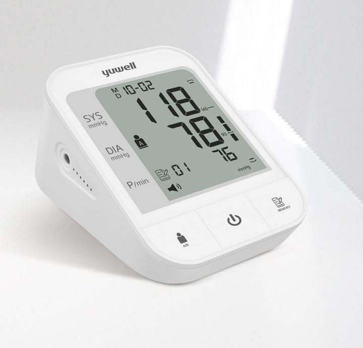 Actual product image Yuwell YE670A (Blood pressure monitor upper arm)
