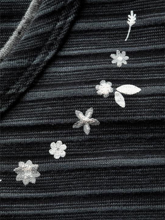 Actual product image Chillaz Women's Fancy Flower T-Shirt (XS)