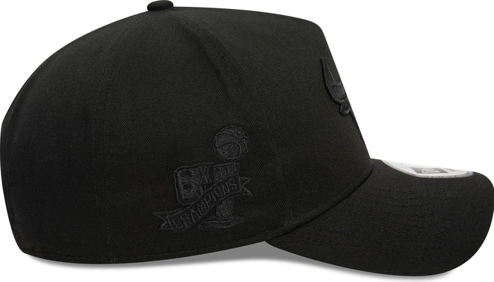 Actual product image New Era E-Frame Snapback Cap - Mono Chicago Bulls (One size)