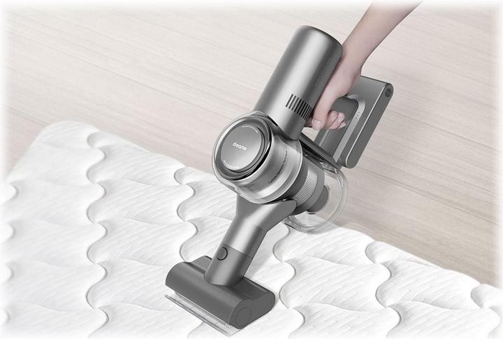 Actual product image Dreame V12 Mistral