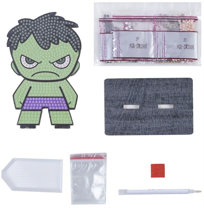 Actual product image Craft Buddy Hulk, Crystal Art Figure approx. 11x8cm