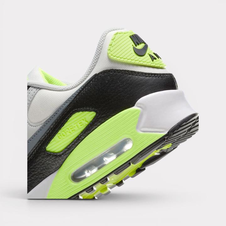 Immagine prodotto Nike Air Max 90 Gore-Tex Summit White Volt Black Cool Grey (41)