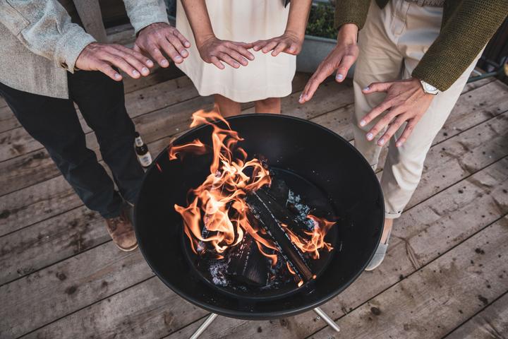 Image du produit Höfats BOWL 57 Plaque à feu avec trépied (57 cm)
