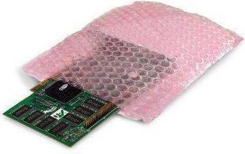 Productafbeelding Transpak Bubbelzakken antistatische afmetingen 250x350mm dikte 100µ roze kuiltjes aan de buitenkant/doos. (1 x)