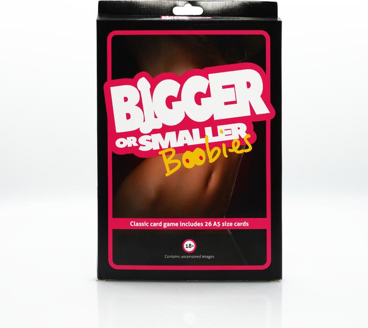 Actual product image Play Wiv Me «Grösser oder Kleiner: Boobies» – Lustiges Kartenspiel für Erwachsene, 26 Karten (Deck of cards, English)