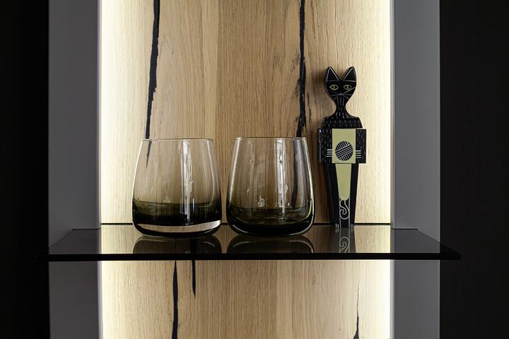 Actual product image Robas Lund Sevilla (40 x 25 x 134 cm)
