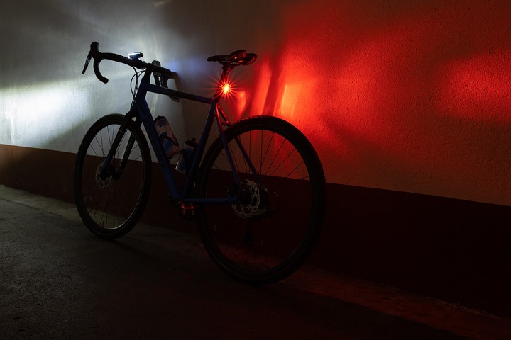 Actual product image Sigma Sport Aura 60/Infinity (60 lm, 60 lm)