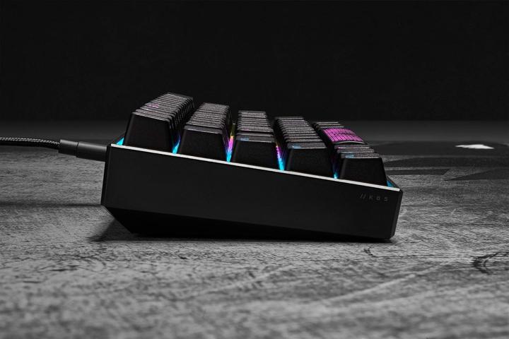 Produktbild Corsair K65 Mini (Deutschland, Kabelgebunden)