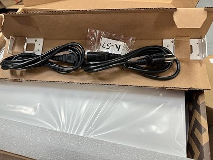 Actual product image MikroTik Cloud Router Switch CRS326-4C++2Q+RM (26 ports)