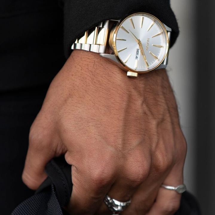 Actual product image Nixon Sentry SS Silver Gold (Analogue wristwatch, 42 mm)