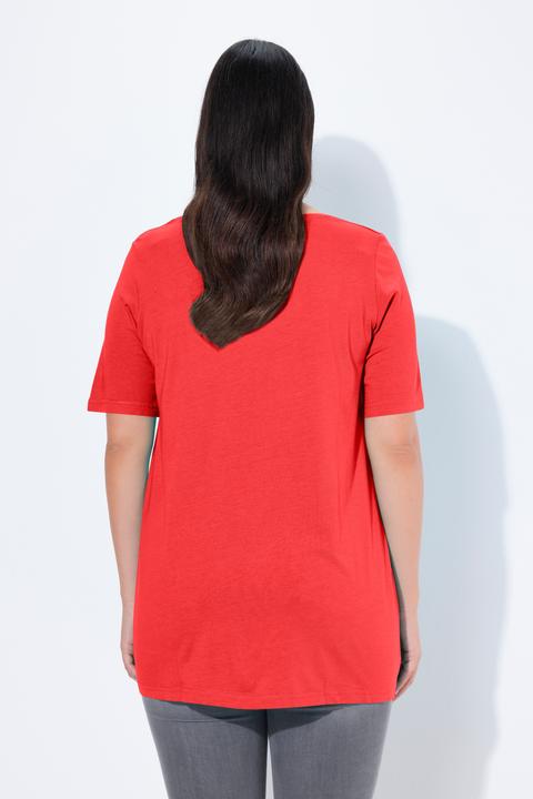 Actual product image Ulla Popken Essential Front Pleat Tee (62)
