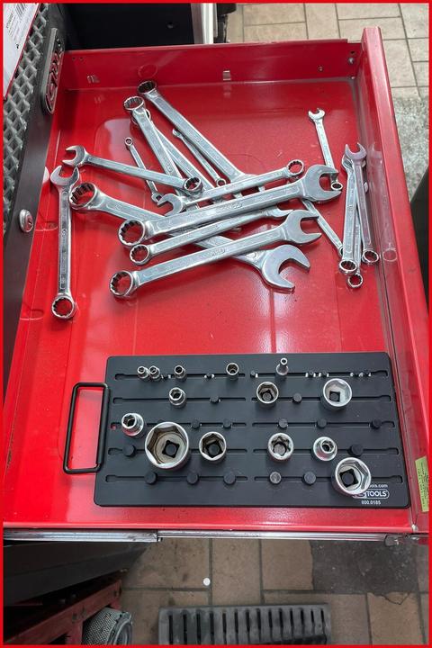 Actual product image KS Tools Magnetic socket organiser system 3 sockets 800.0185