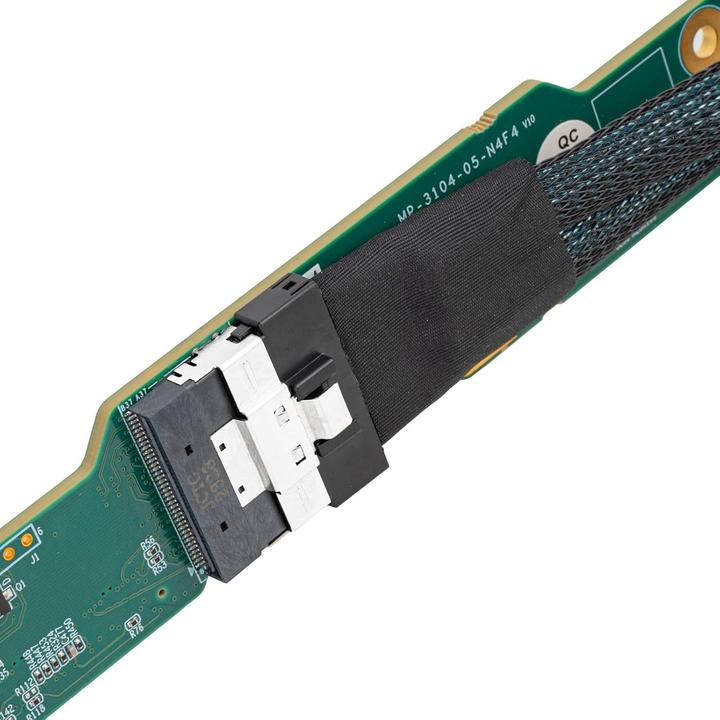 Actual product image Silverstone SST-RAC-BP-304N - 4-Bay 2.5"/3.5" Server Backplane with U.2 SSD Support