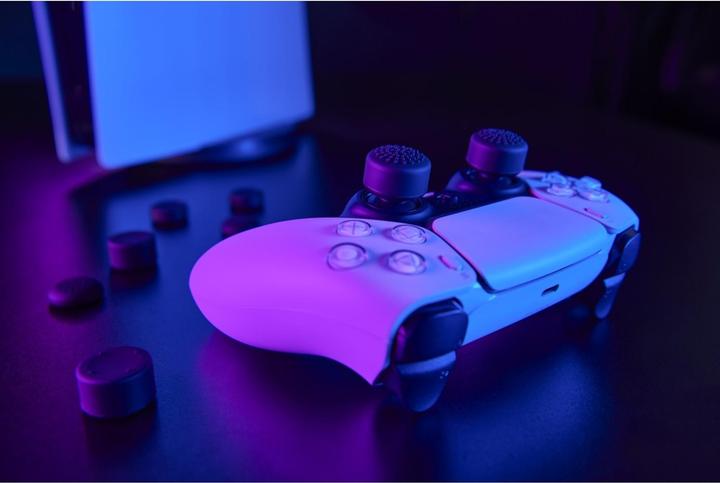 Produktbild Urage Control-Stick-Aufsätze-Set 8in1 für PlayStation/Xbox (PS5)