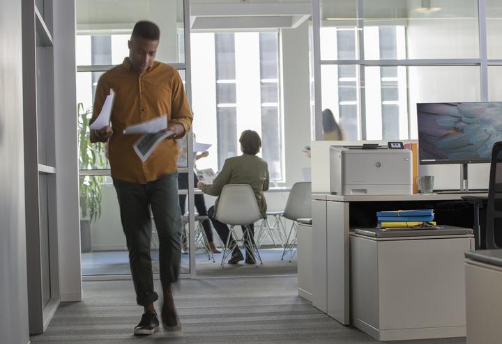 Image du produit HP LaserJet Enterprise M455dn couleur (Laser, Couleur)